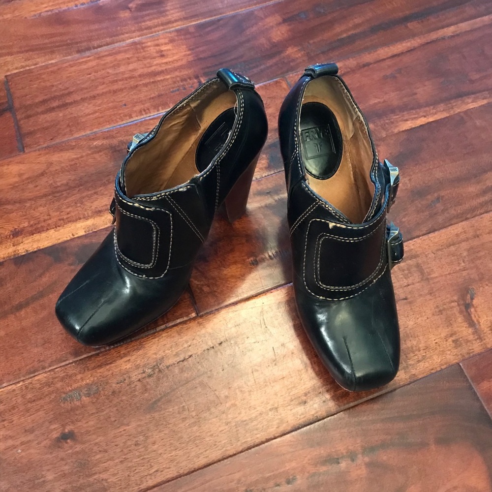 Frye shoe boots, size 8